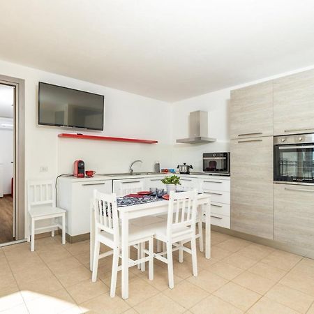 Appartamenti Gaimaro' A 50 M Dalla Spiaggia Àrbatax Exteriör bild